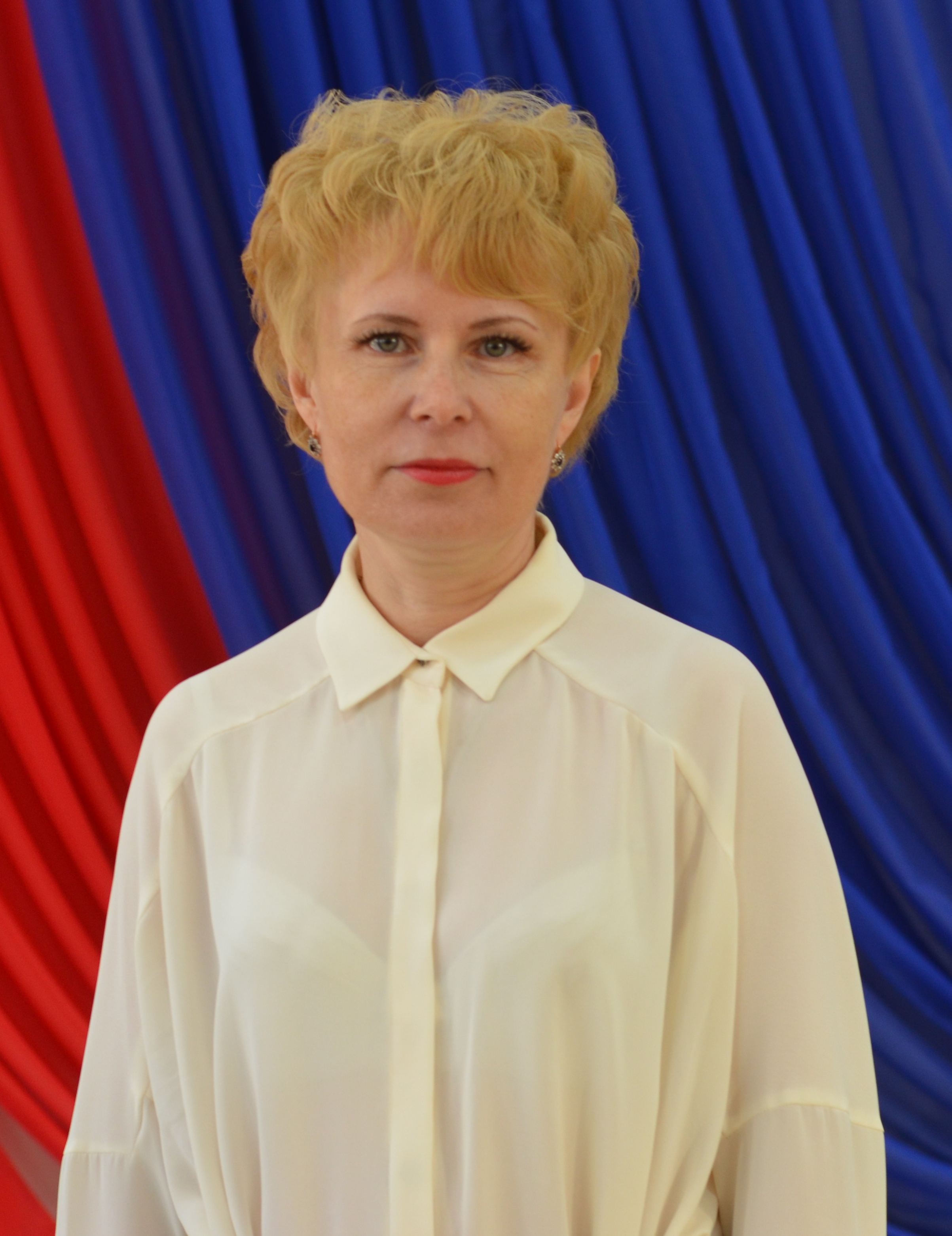 Левченко Елена Геннадьевна.